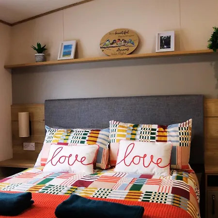 Relax, Enjoy Fast Starlink Wi-fi * Carlisle (Cumbria)