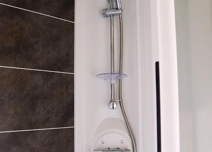 Relax, Enjoy Fast Starlink Wi-fi Chalé *